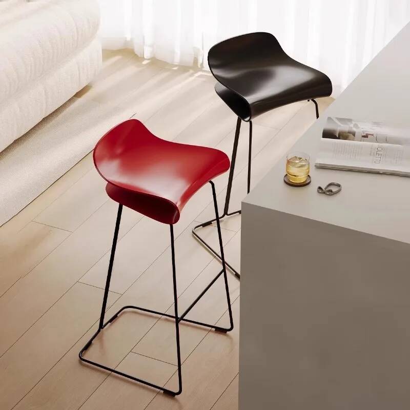 مقاعد عصرية أنيقة لجزيرة المطب - مراجعة Home Bar Seating وسعره