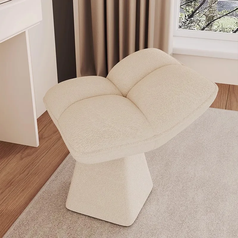 كرسي مكياج إبداعي لطاولة الزين - مراجعة Home Bargains وسعره
